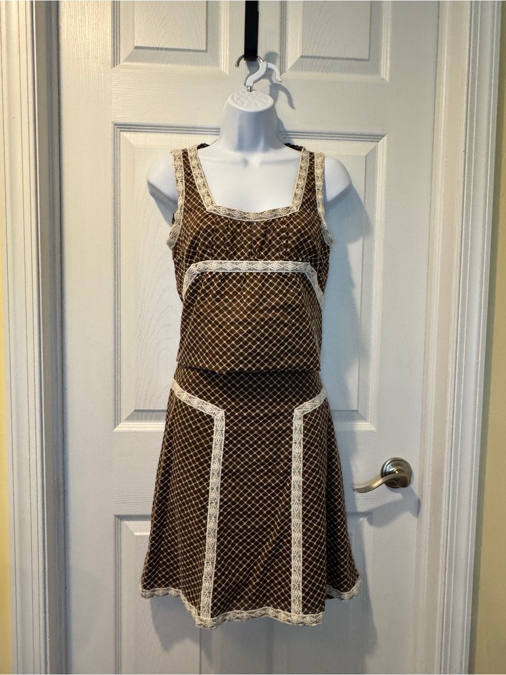 Max Studio Brown Lace-Trim Circle Skirt Dress
